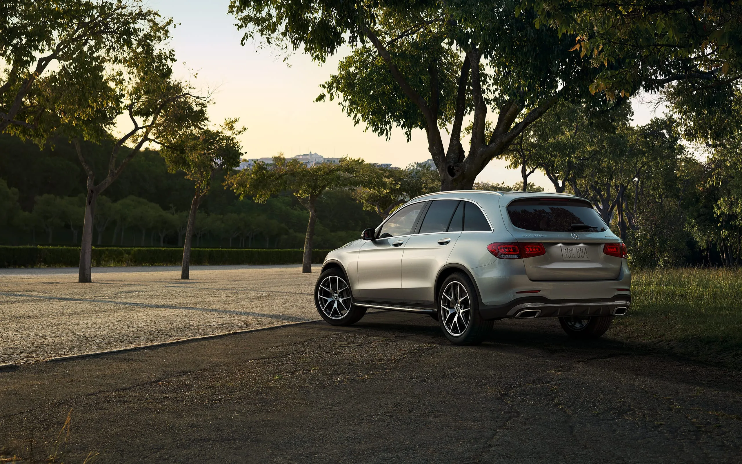 Glc Luxury Suv Mercedes Benz Usa