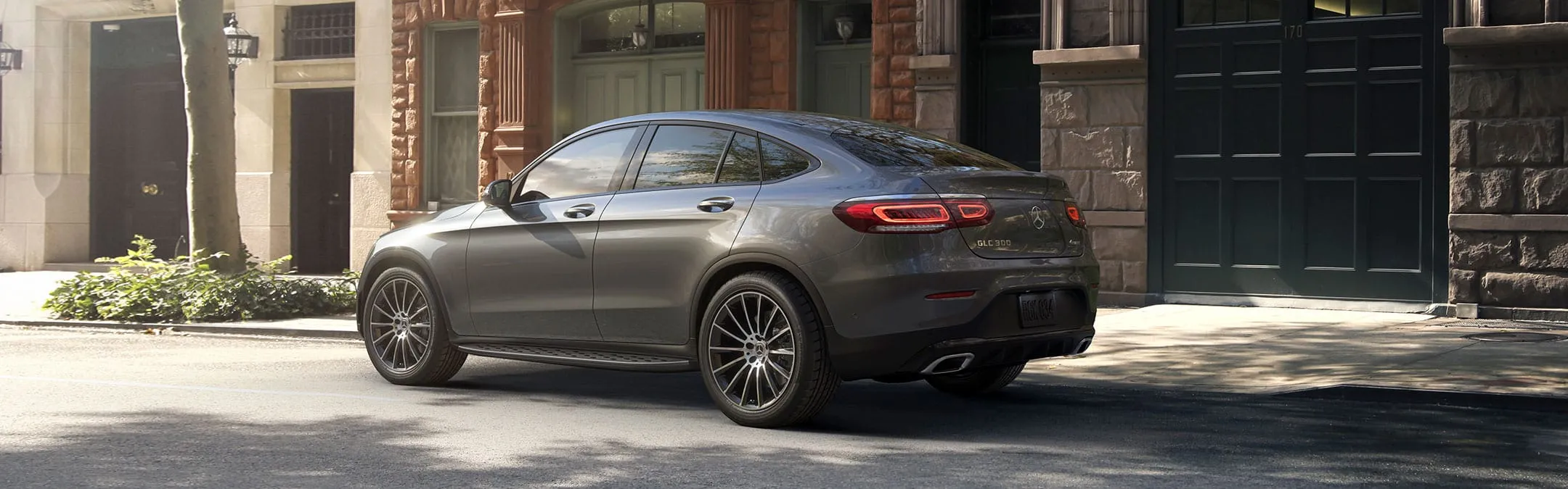 The Mid Size Glc Coupe Mercedes Benz Usa